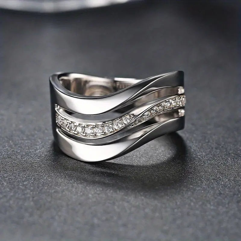 Juliana® | Vintage Wavy Bright Layered Silver Ring