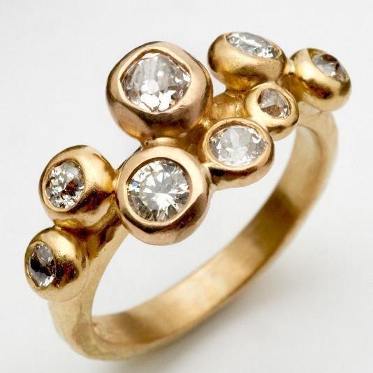 Saskia® | Vintage Inlaid Crystals Gold Ring