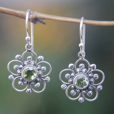 Diana® | Vintage Dangling Flower Green Zirconia Earrings
