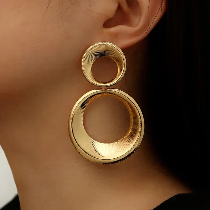 Circe® | Vintage Hollow Hoop Golden Earrings