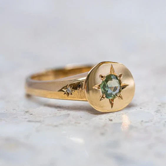 Romina® | Vintage Green Starlight Golden Ring