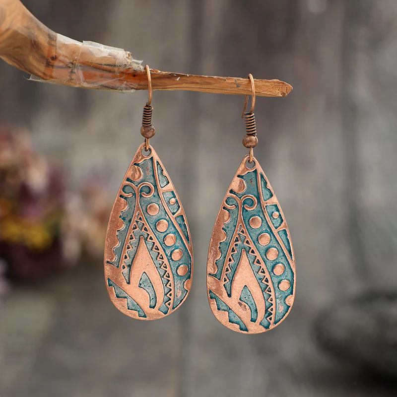 Concepción® | Vintage Dangling Bronze Drop Earrings