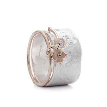 Vera® | Vintage Pink Silver Flower Ring