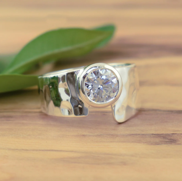 Isla® | Vintage Inlaid Silver Glass Ring