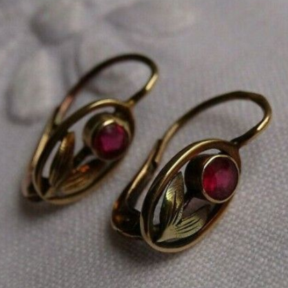 Fernanda® | Vintage Red Flower Earrings