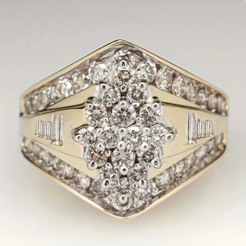 Nicolasa® | Vintage Sparkling Golden Ring