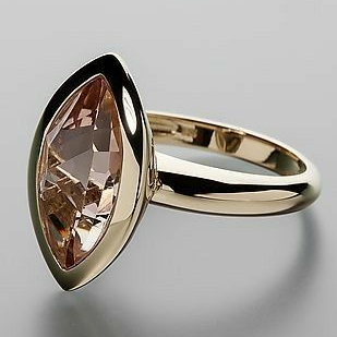 Dulcinea® | Vintage Oval Glass Golden Ring