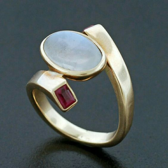 Micaela® | Vintage White Opal & Red Zirconia Gold Ring