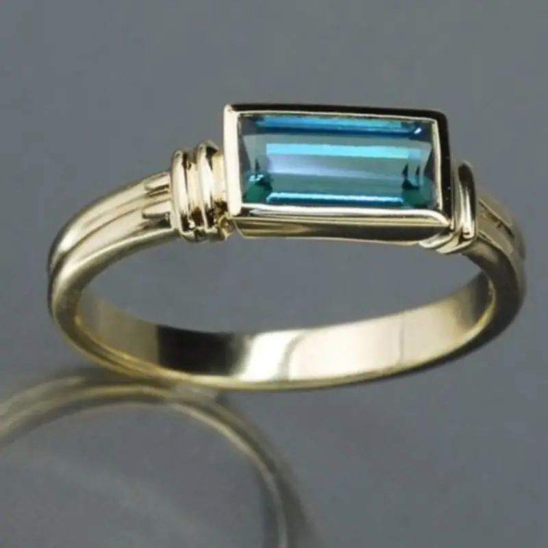 Cielo® | Vintage Inlaid Rectangular Blue Glass Ring