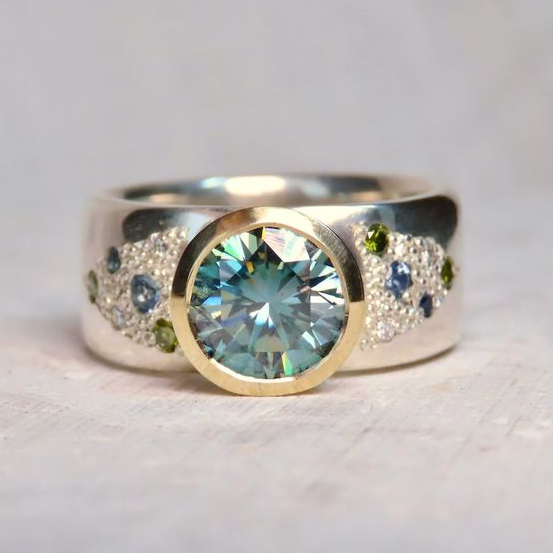 Sibyl® | Vintage Bright Blue Zirconia Silver Ring