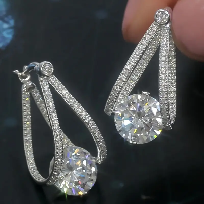 Ámbar® | Vintage Bright Silver Crystal Earrings