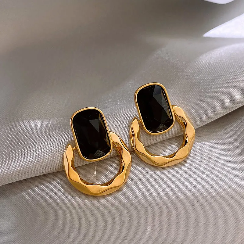 Carla® | Elegant Hoop Black Earrings