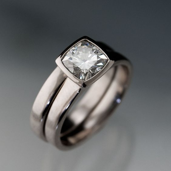Juniper® | Vintage Inlaid White Zirconia Silver Ring