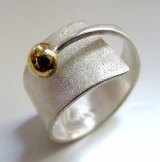 Tilly® | Vintage Open Gold Bead Silver Ring