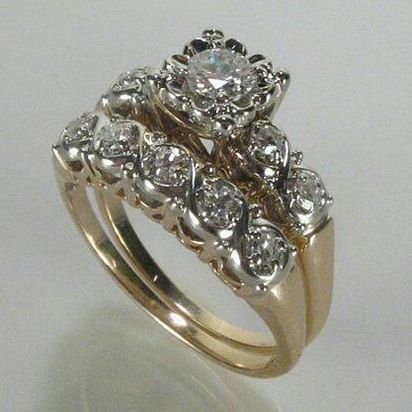 Natividad® | Vintage Elegant Bright Golden Ring