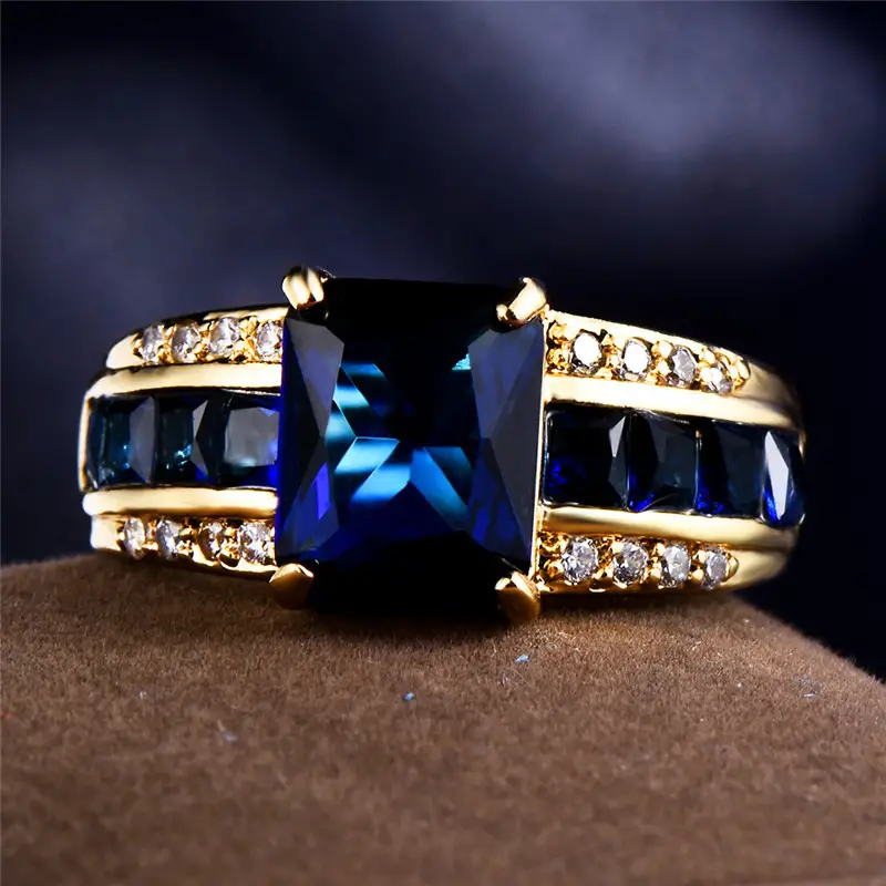 Marcia® | Vintage Gold & Zirconia Blue Ring