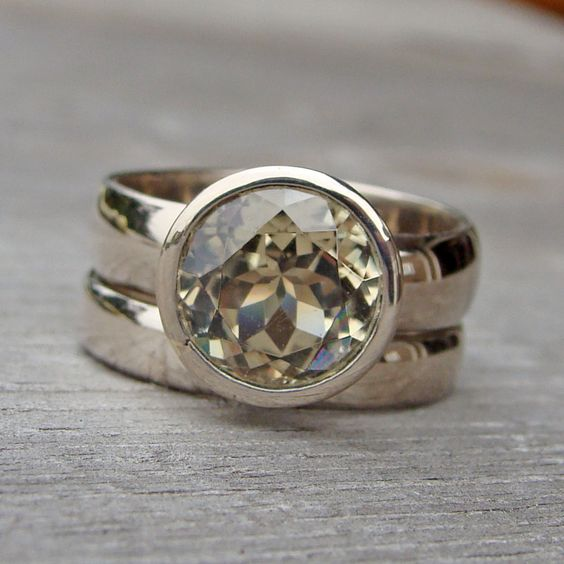 Karen® | Vintage Glass Silver Ring