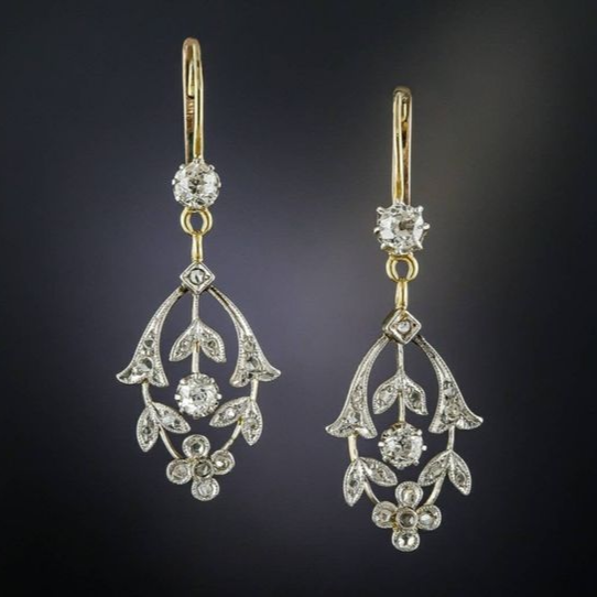 Cristina® | Vintage Dangling Crystaline Earrings