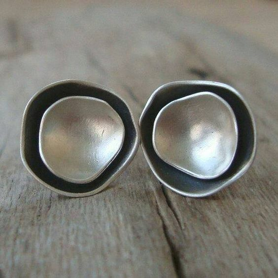 Concepción® | Vintage Silver Dot Earrings