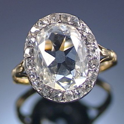 María José® | Vintage Rounded Crystal Ring