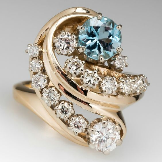 Allegra® | Vintage Blue Spiral Gold Zirconia Ring