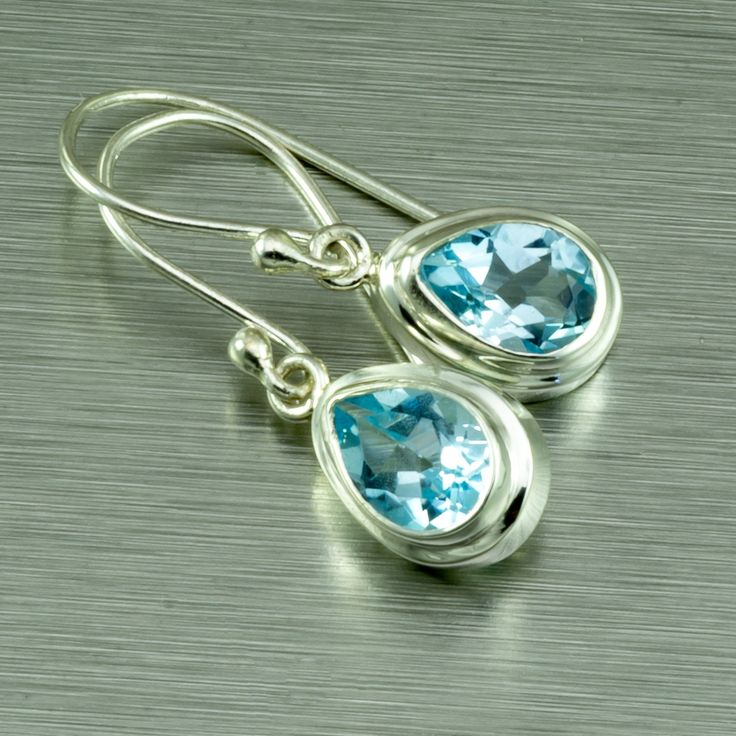 Zelda® | Vintage Blue Sky Glass Silver Earrings