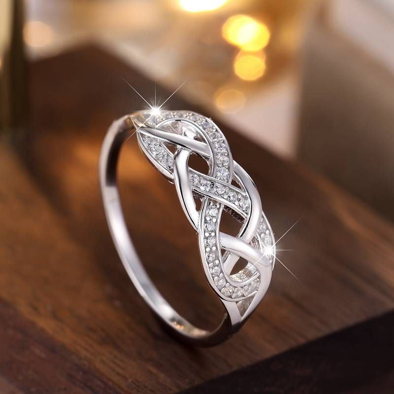Penélope® | Vintage Spiral Bright Silver Ring