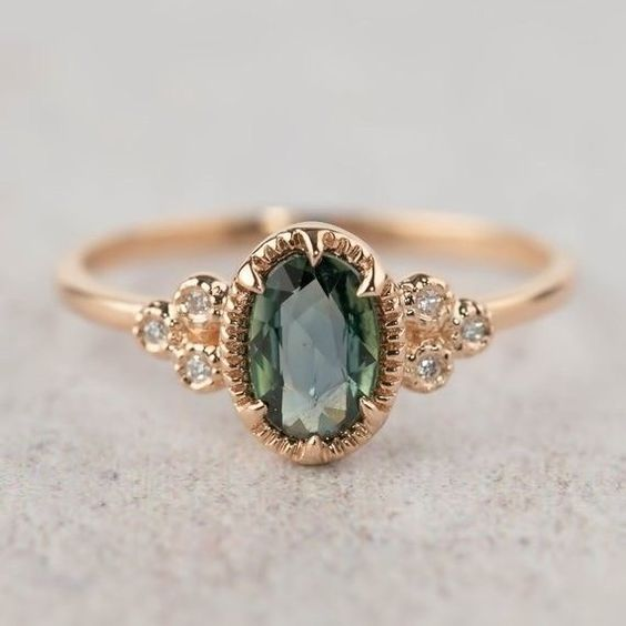 Matilde® | Vintage Green Inlaid Glass Gold Ring