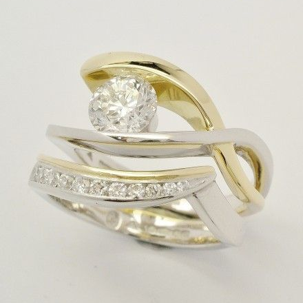 Dasha® | Vintage Layered Gold & Silver Zirconia Ring