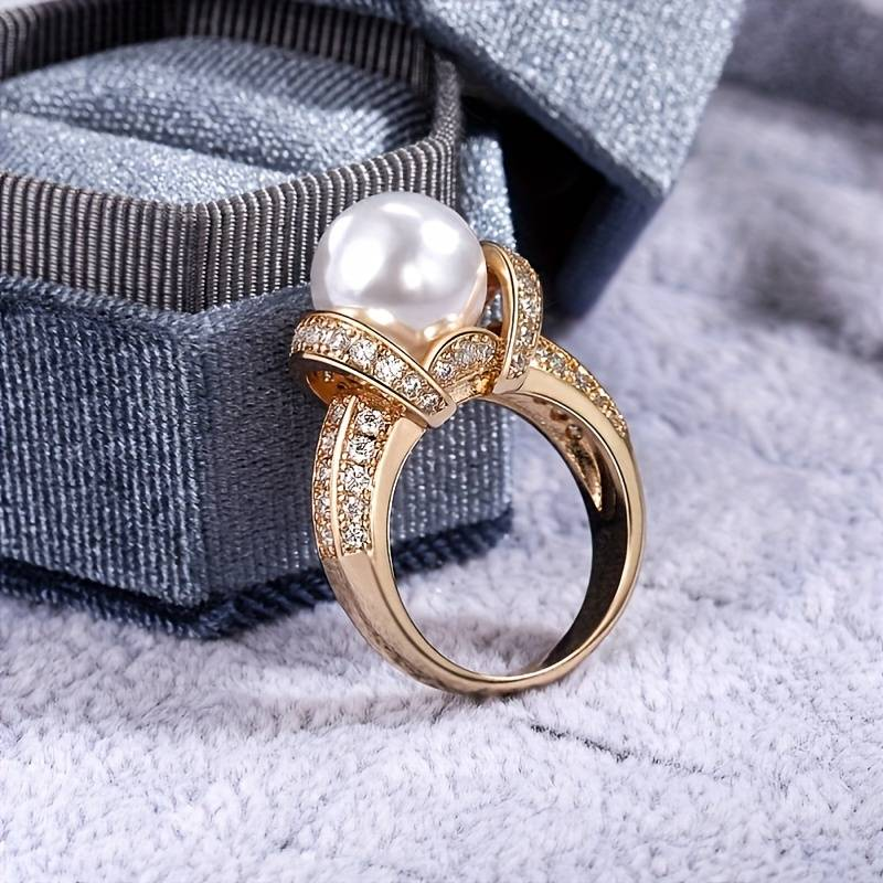 Lyra® | Vintage Pearl Gold Bright Ring