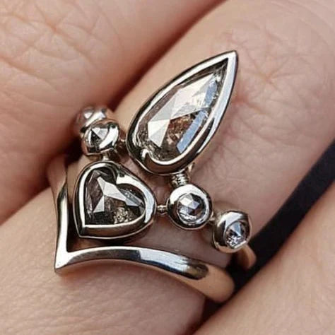 Cerise® | Vintage Oval Crystal Silver Ring