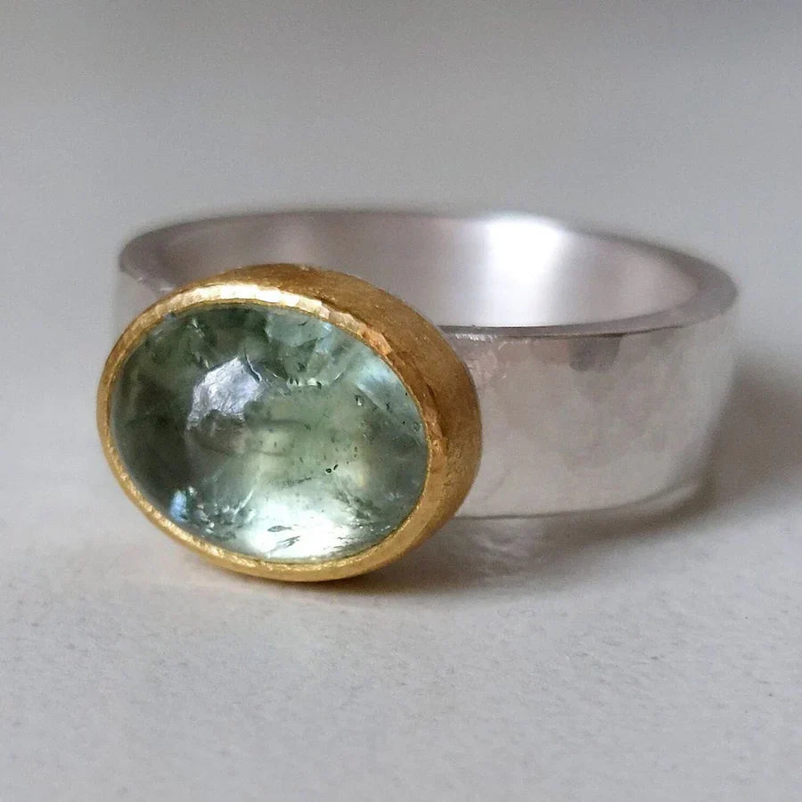 Raquel® | Vintage Green Rounded Stone Ring