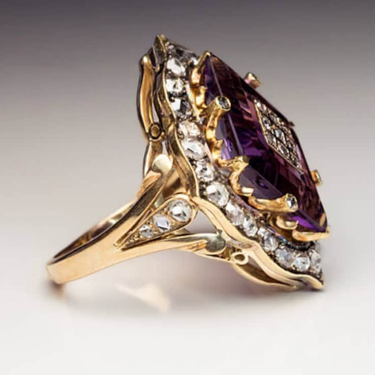 Diana® | Vintage Purple Zirconia Gold Ring