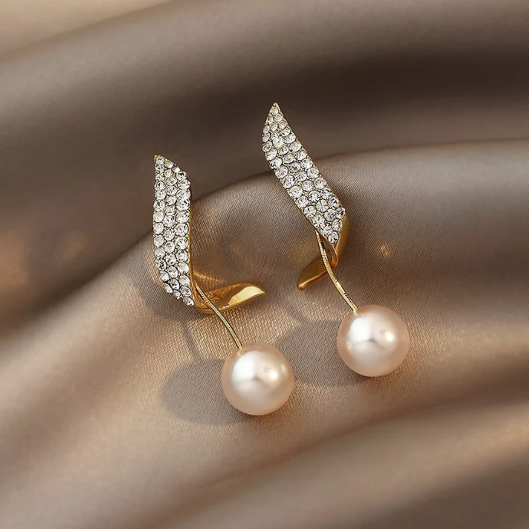 Karen® | Pearl Earrings in Gold