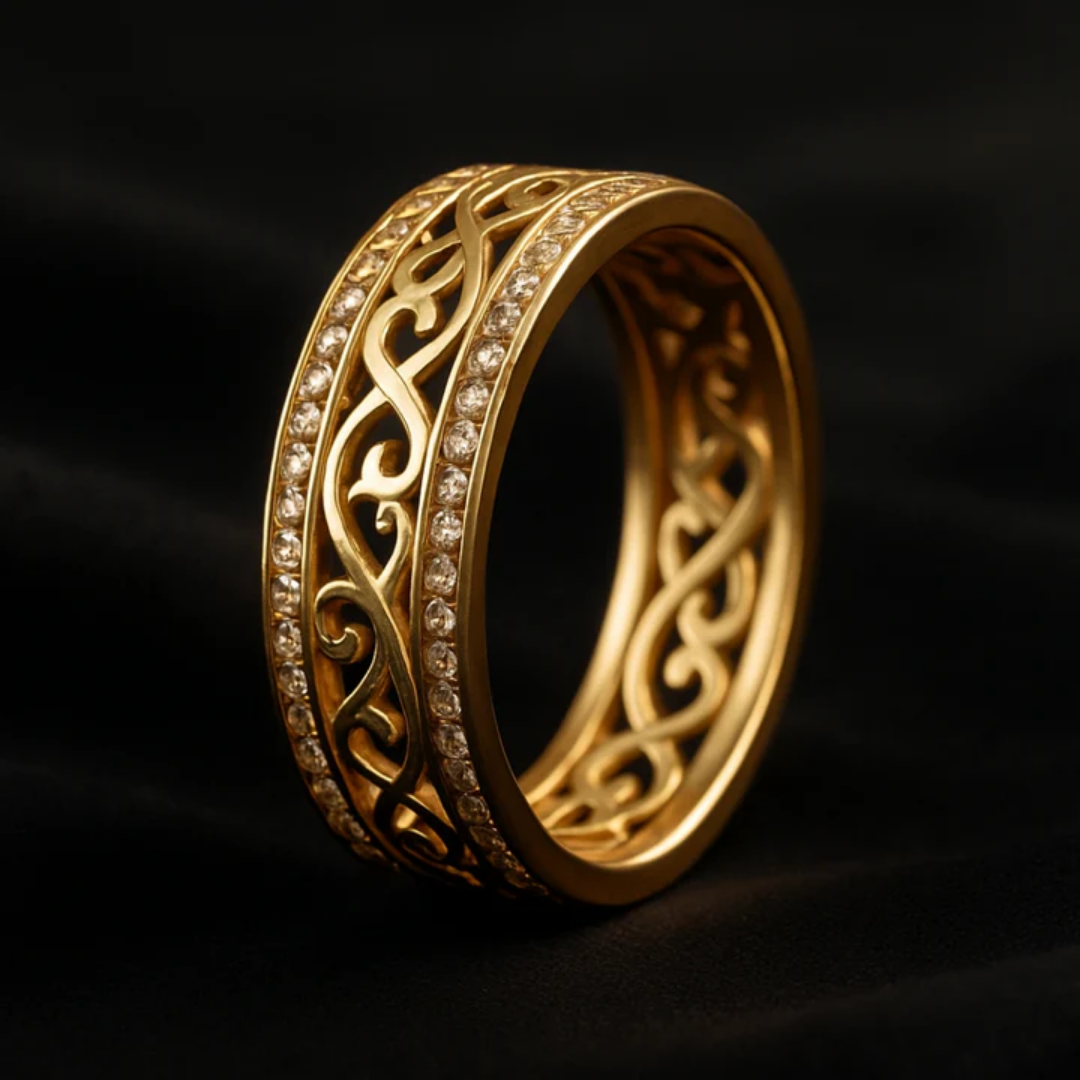Zelia® | Bright Hollow Gold Ring